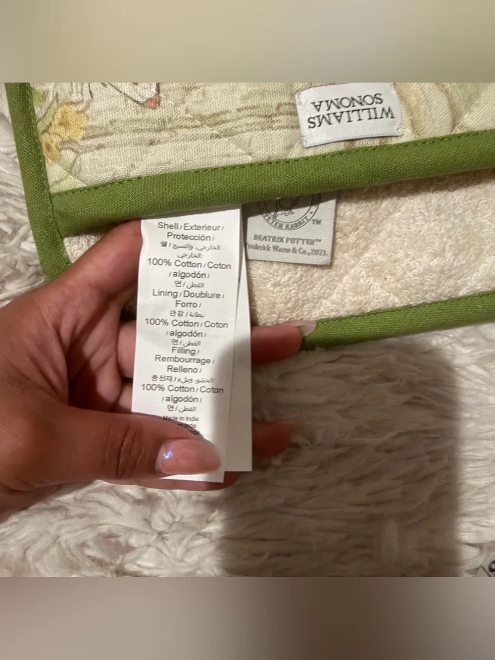 Peter Rabbit x Williams Sonoma Oven Mitt & Potholder Set  share